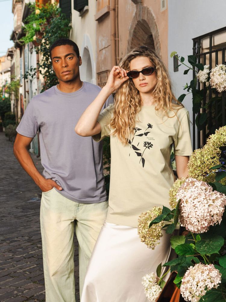 BS Stranger T-Shirt, 180 g/m²