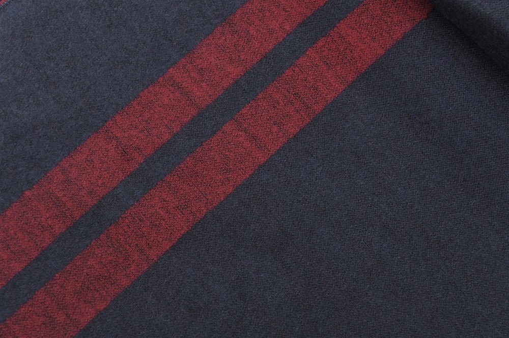 Winterschal für Damen und Herren - Flauschiger Winterschal für Herbst und Winter - Kaschmir feeling - 30 x 180 cm - Blau Rot